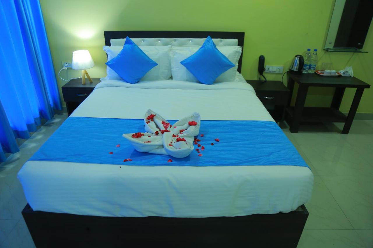 Hotel Sky Park Shamshabad Exterior photo