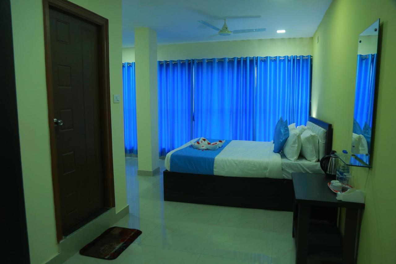 Hotel Sky Park Shamshabad Exterior photo
