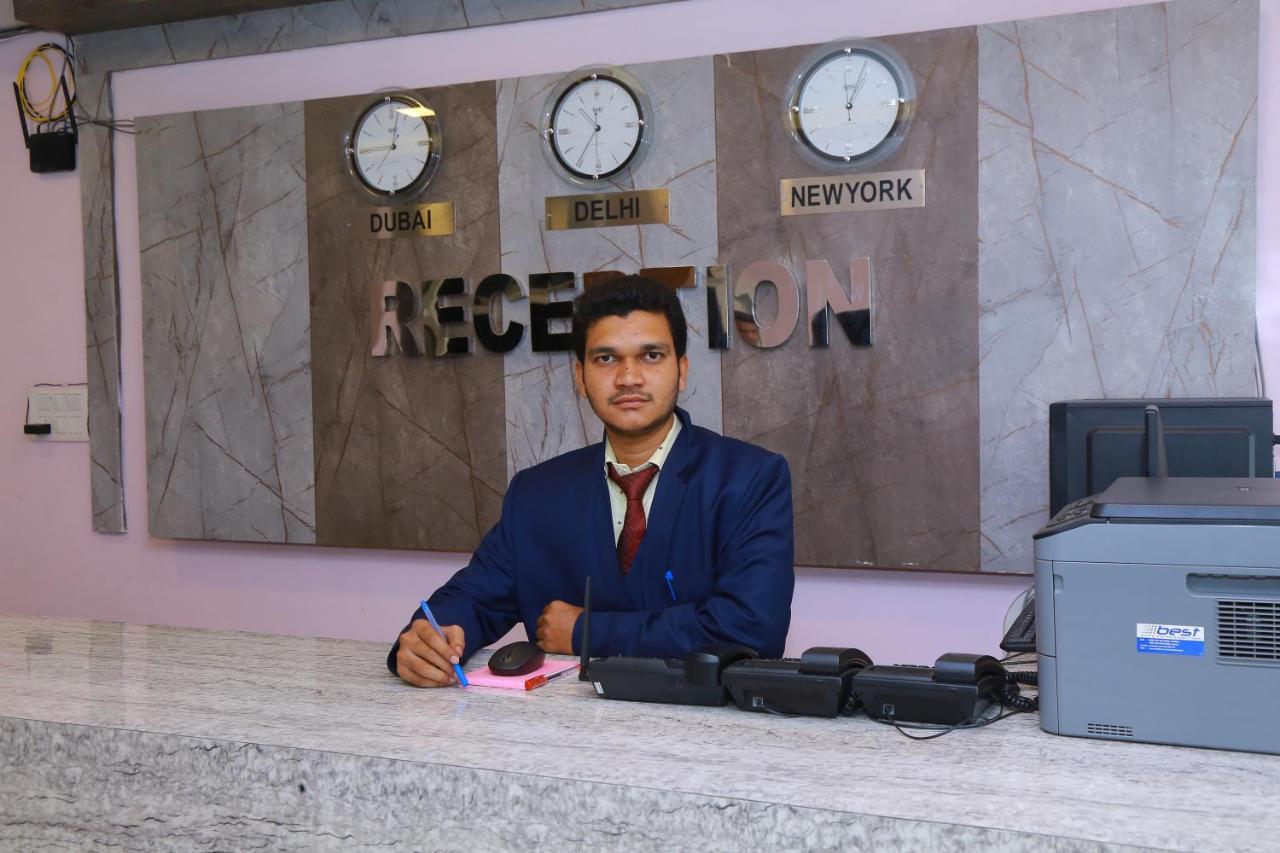 Hotel Sky Park Shamshabad Exterior photo