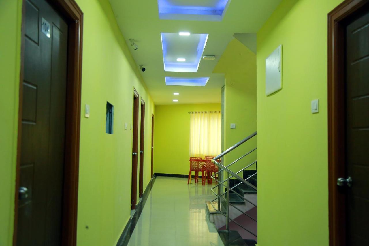 Hotel Sky Park Shamshabad Exterior photo