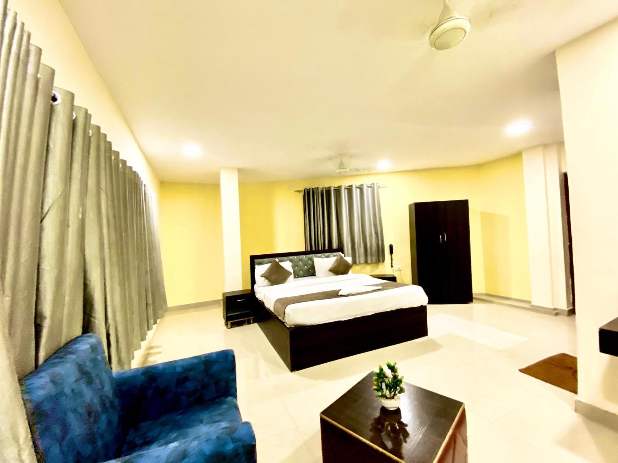 Hotel Sky Park Shamshabad Exterior photo